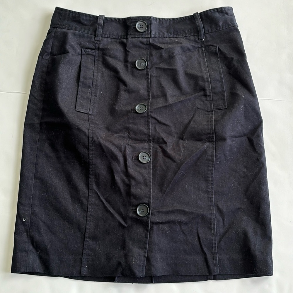 Ann Taylor • A-Line Skirt